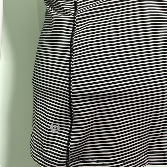 Lululemon Super Sport Tank Floral w/ Bra 4 - Picture 7 of 10